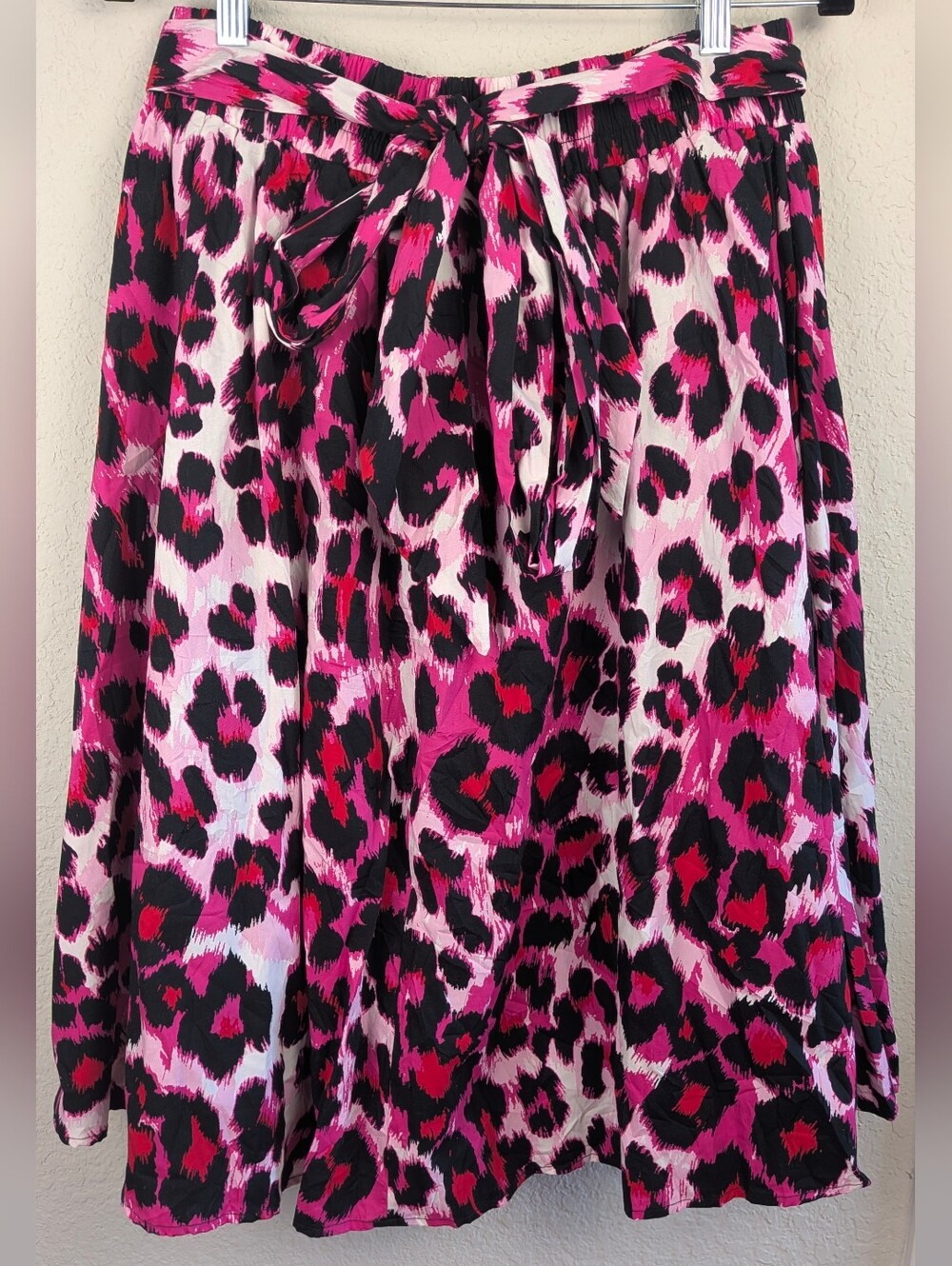 NWT NY&C A-Line Skirt L Pink Black Red Elastic Waist Belt Sash Animal Print